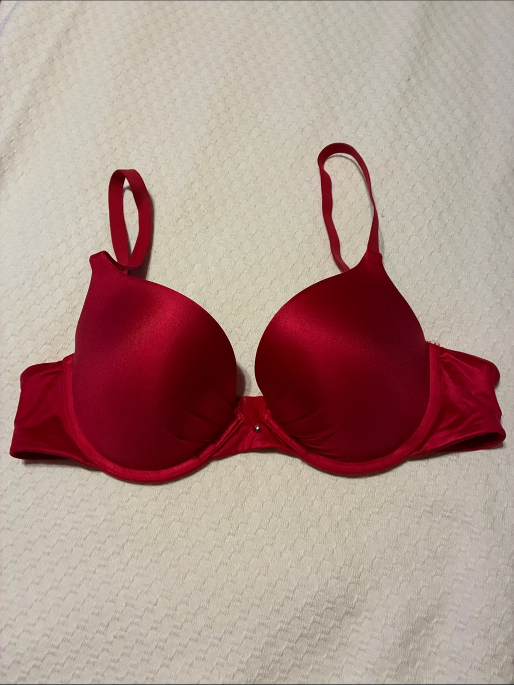 Maidenform Red Push-Up Bra - Smooth Contour Support